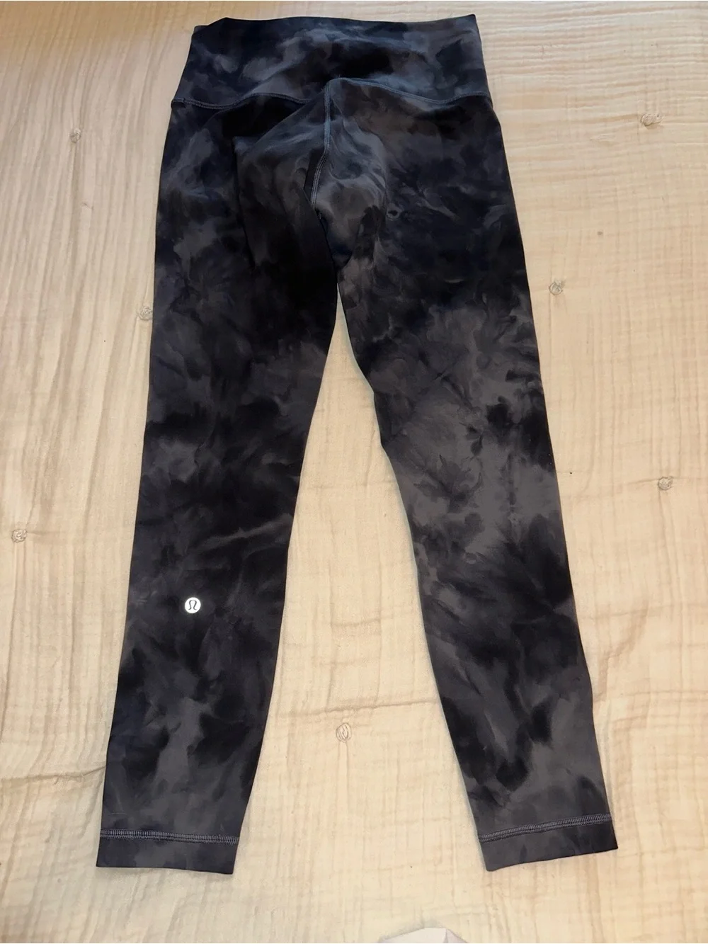 Lululemon Wunder Train High-Rise Leggings size 8